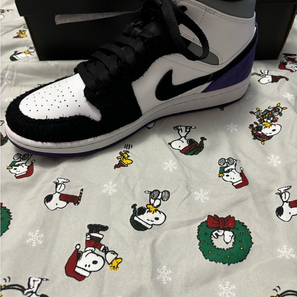 Jordan Mid 1 SE